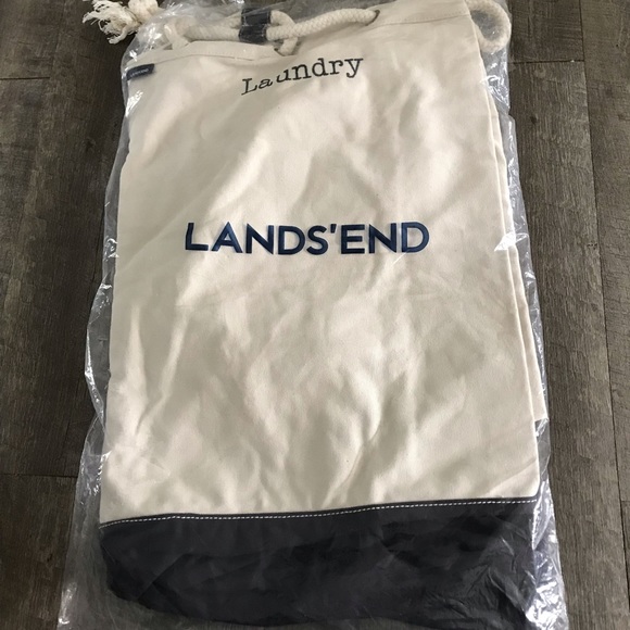 Lands' End Other - Lands End Canvas Laundry duffle bag